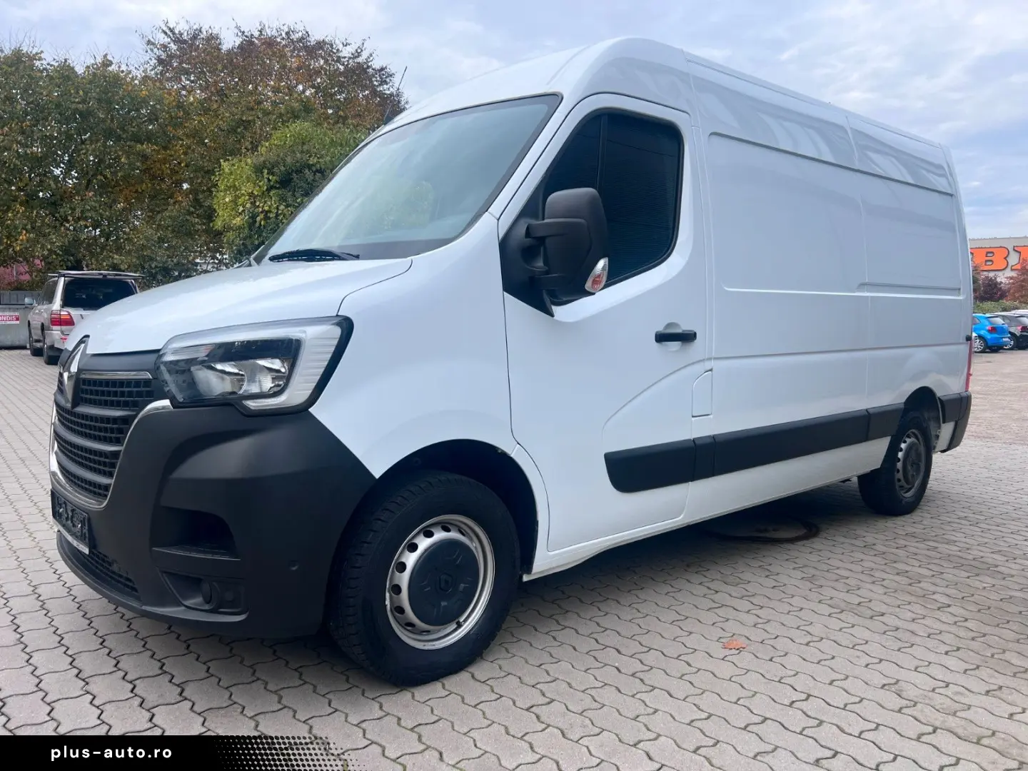 RENAULT Master III Kasten L2H2 3 5t Fah-Standkühlung AHK