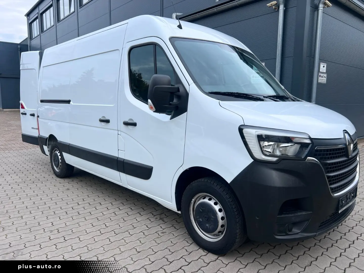 RENAULT Master III Kasten L2H2 3 5t Fah-Standkühlung AHK