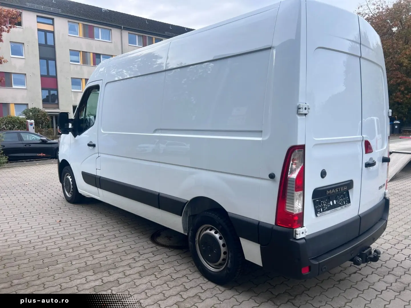 RENAULT Master III Kasten L2H2 3 5t Fah-Standkühlung AHK