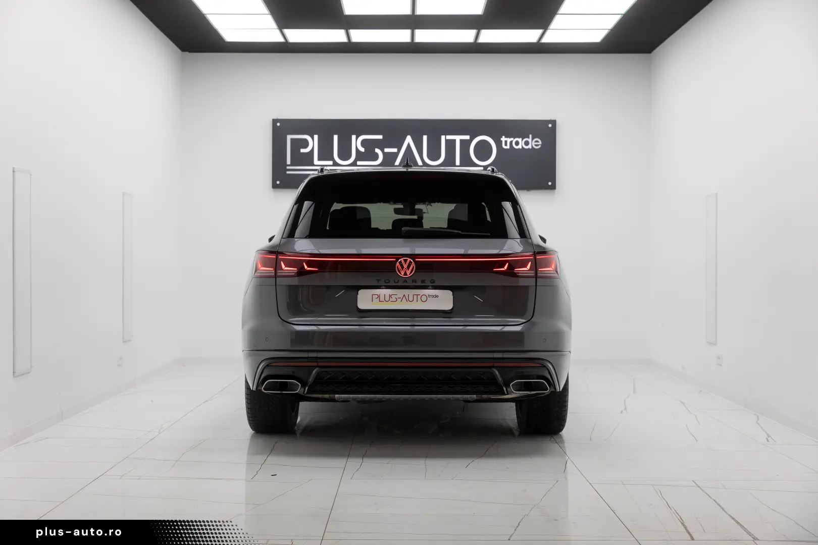 VW Touareg R-line V6 TDI 286 CP  Black Style Garantie