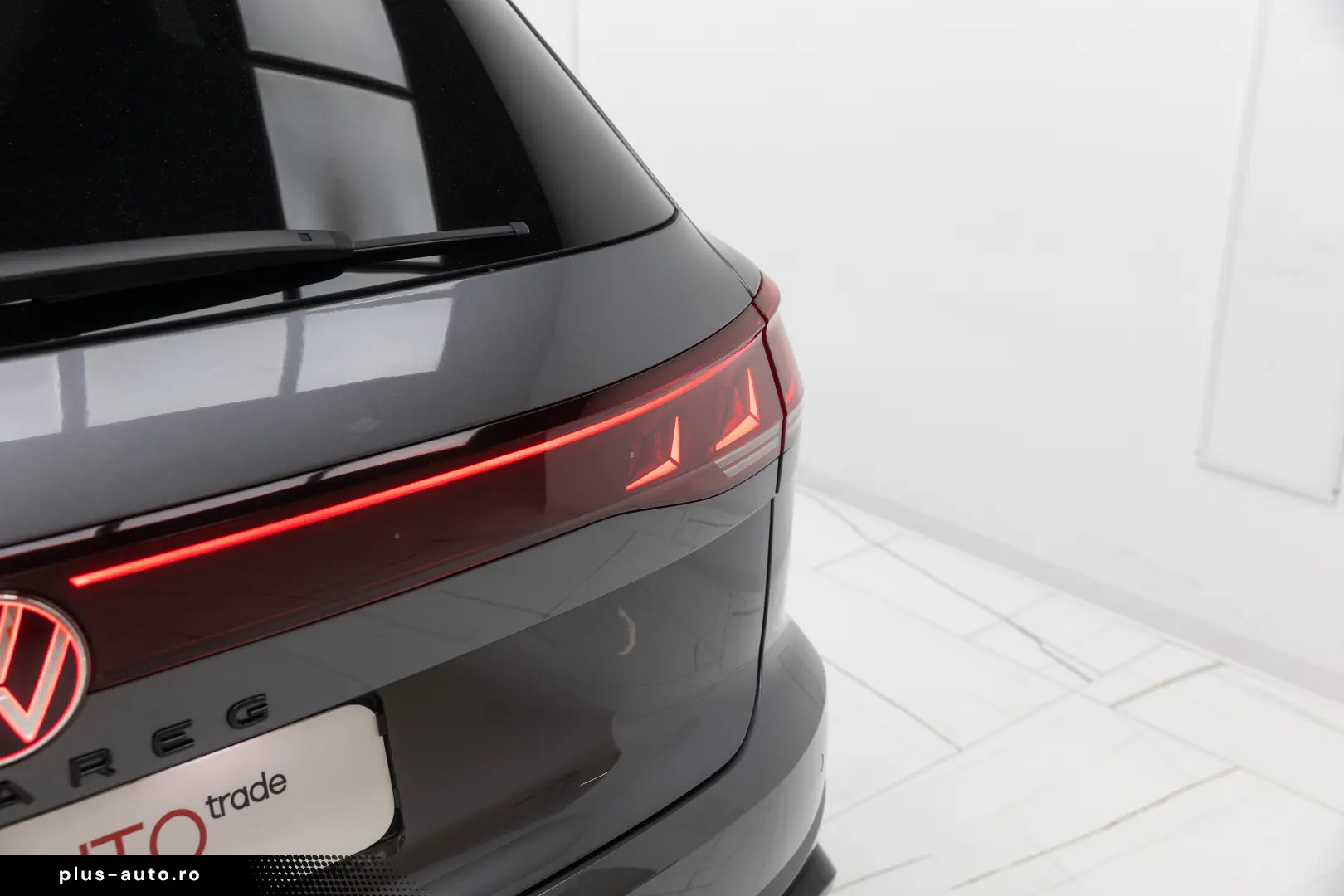 VW Touareg R-line V6 TDI 286 CP  Black Style Garantie