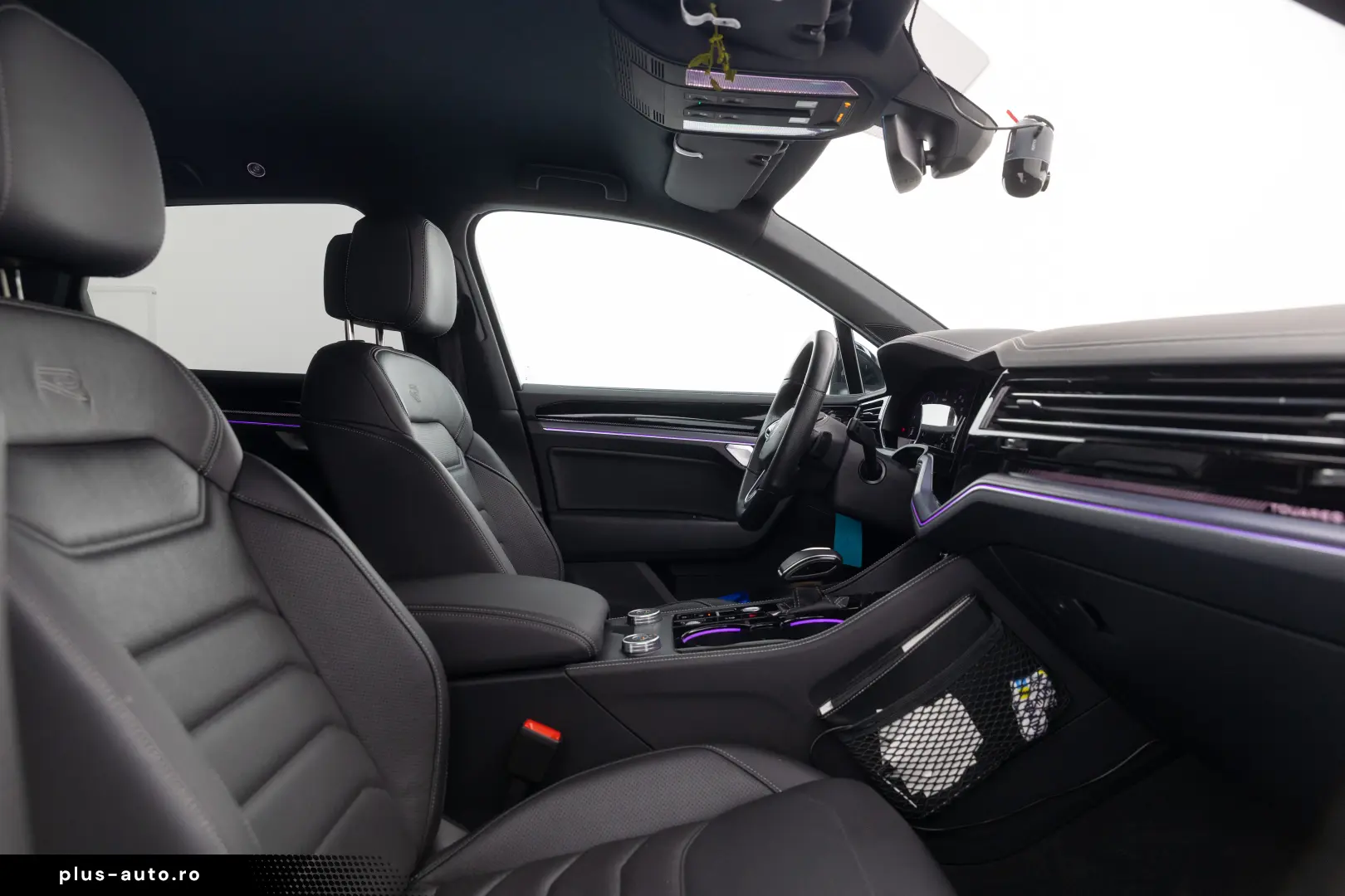 VW Touareg R-line V6 TDI 286 CP  Black Style Garantie