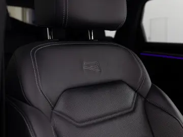 VW Touareg R-line V6 TDI 286 CP  Black Style Garantie