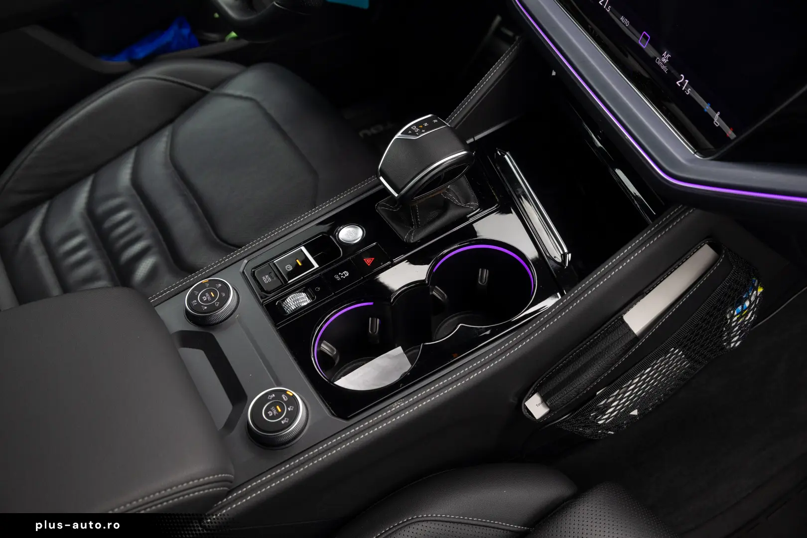 VW Touareg R-line V6 TDI 286 CP  Black Style Garantie