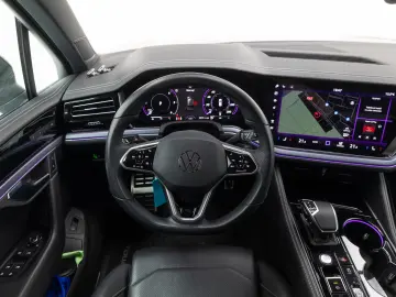 VW Touareg R-line V6 TDI 286 CP  Black Style Garantie