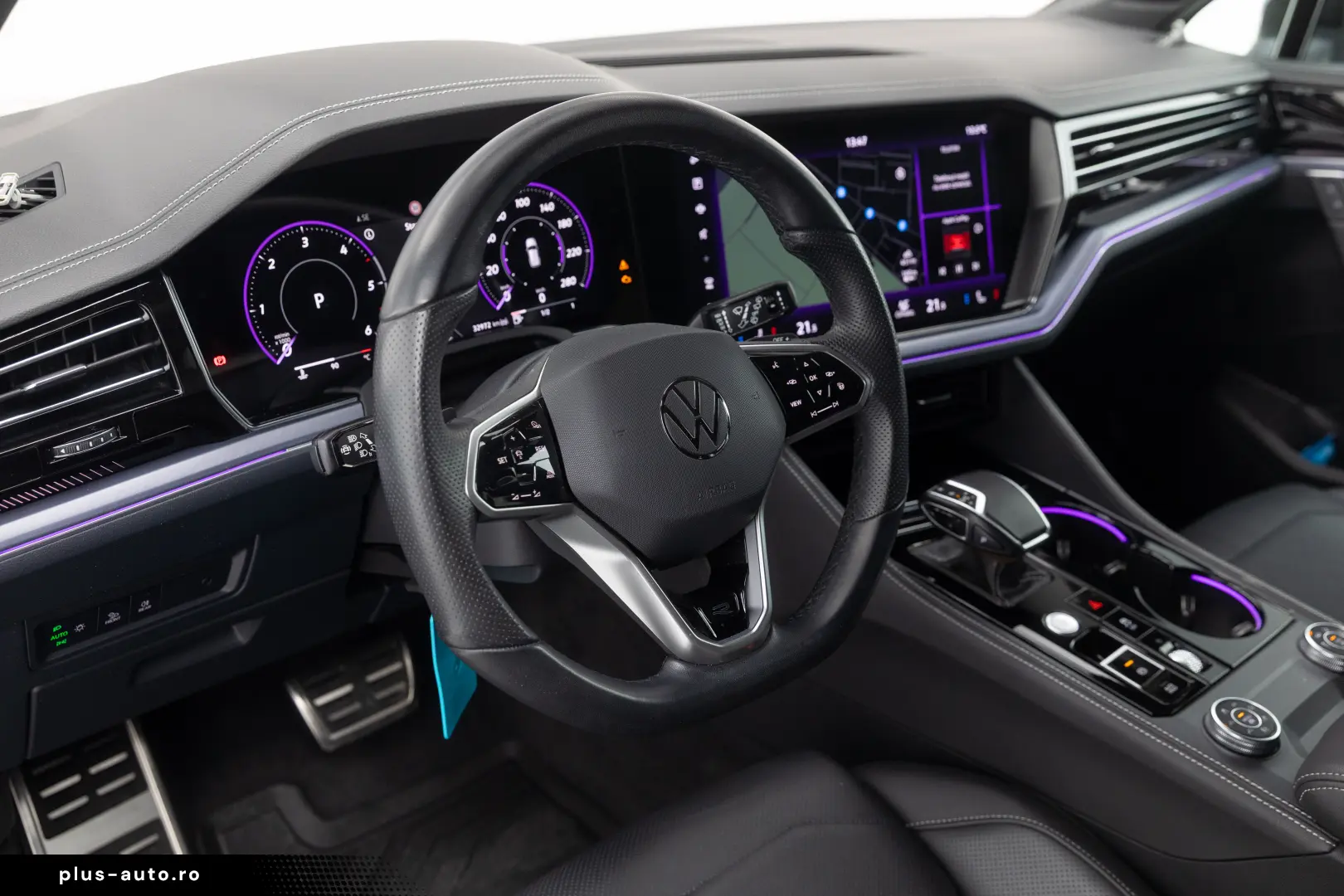 VW Touareg R-line V6 TDI 286 CP  Black Style Garantie