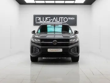 VW Touareg R-line V6 TDI 286 CP  Black Style Garantie