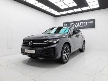 VW Touareg R-line V6 TDI 286 CP  Black Style Garantie