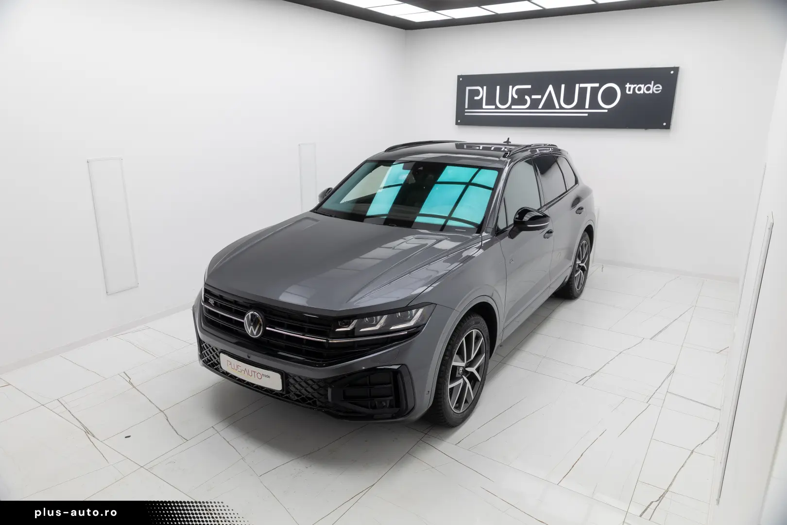 VW Touareg R-line V6 TDI 286 CP  Black Style Garantie