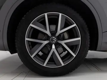 VW Touareg R-line V6 TDI 286 CP  Black Style Garantie