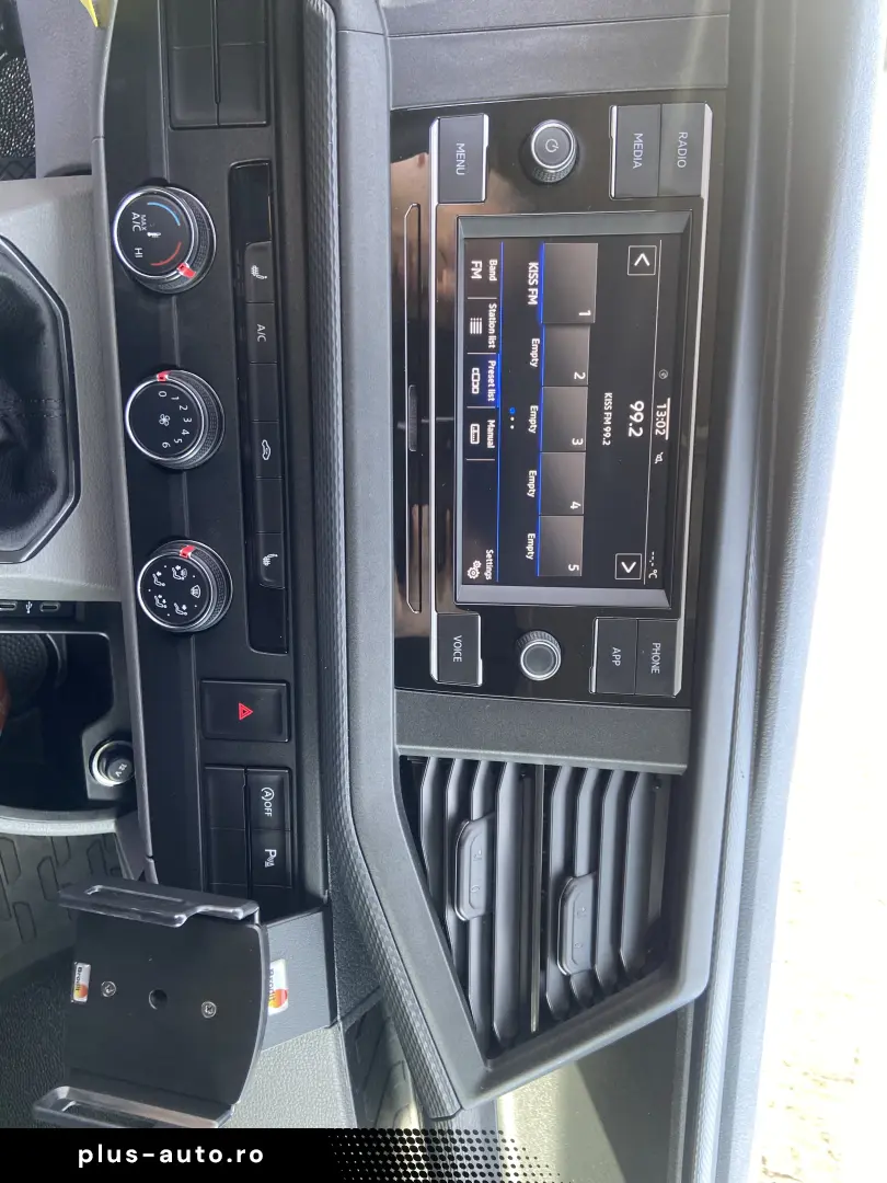 VW Transporter  L2  2 usi culisante  distributie efectuata