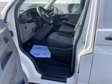 VW Transporter  L2  2 usi culisante  distributie efectuata