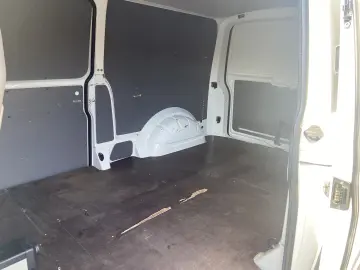 VW Transporter  L2  2 usi culisante  distributie efectuata