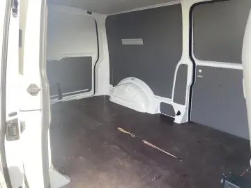 VW Transporter  L2  2 usi culisante  distributie efectuata