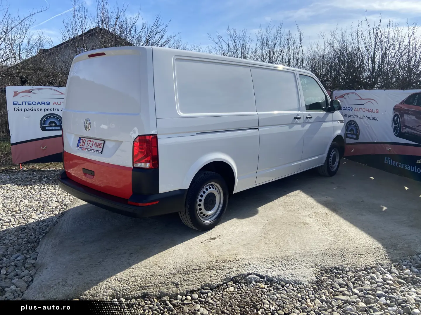 VW Transporter  L2  2 usi culisante  distributie efectuata