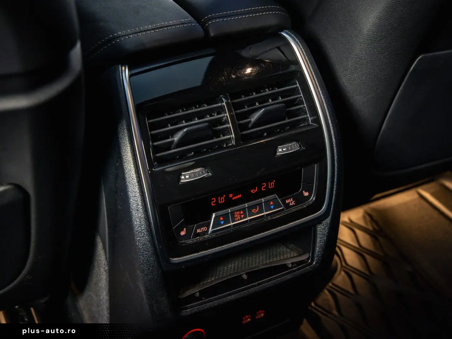 BMW X7 M60i xDrive  Sky Lounge  M Pro  B&W  7 locuri