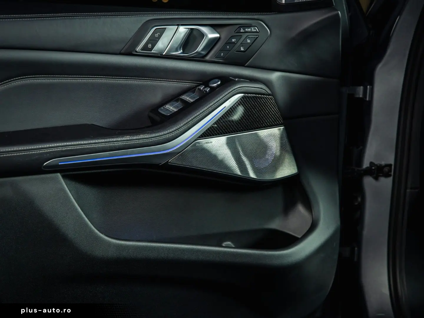 BMW X7 M60i xDrive  Sky Lounge  M Pro  B&W  7 locuri