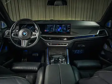 BMW X7 M60i xDrive  Sky Lounge  M Pro  B&W  7 locuri