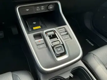 HONDA CR-V e HEV Elegance AWD AHK Leder Pano