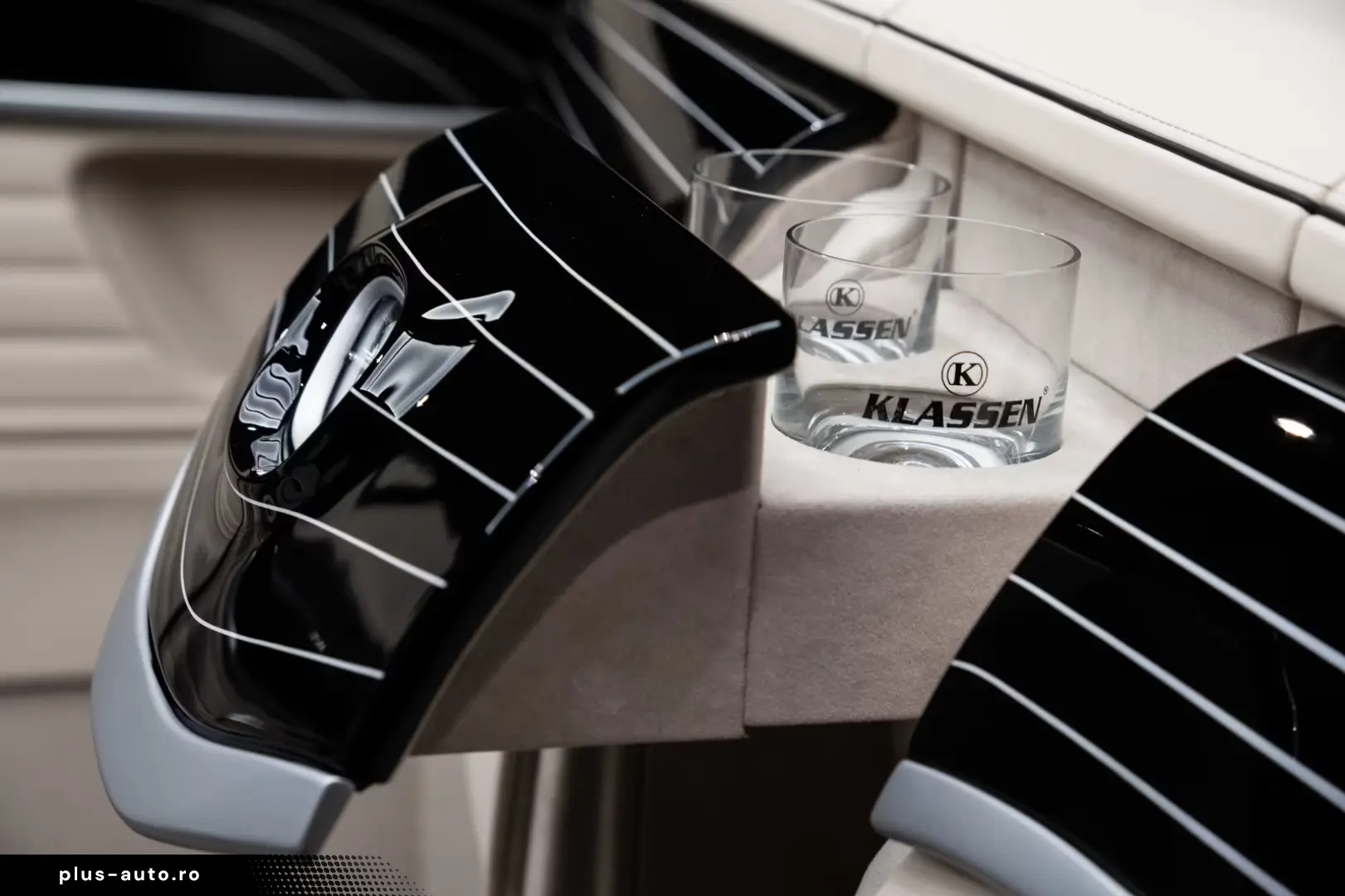 Mercedes-Benz V300 - VIP Business VAN KLASSEN