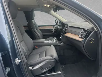 VOLVO XC90 B5 AWD Plus Bright 7-Sitzer Facelift ACC 360