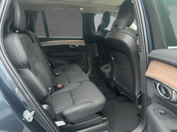 VOLVO XC90 B5 AWD Plus Bright 7-Sitzer Facelift ACC 360