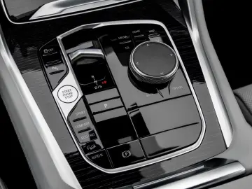 BMW X6 xDrive40i M SPORT AHK H K DA