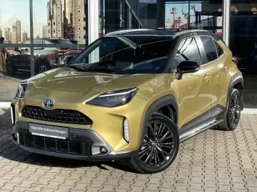 TOYOTA Yaris Cross Hybrid 1.5 VVT-i AWD-i Adventure