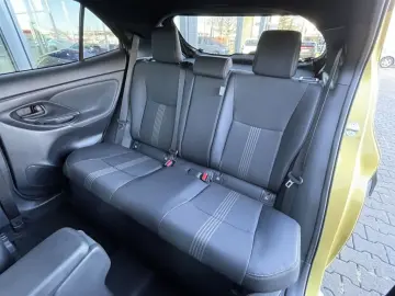 TOYOTA Yaris Cross Hybrid 1.5 VVT-i AWD-i Adventure