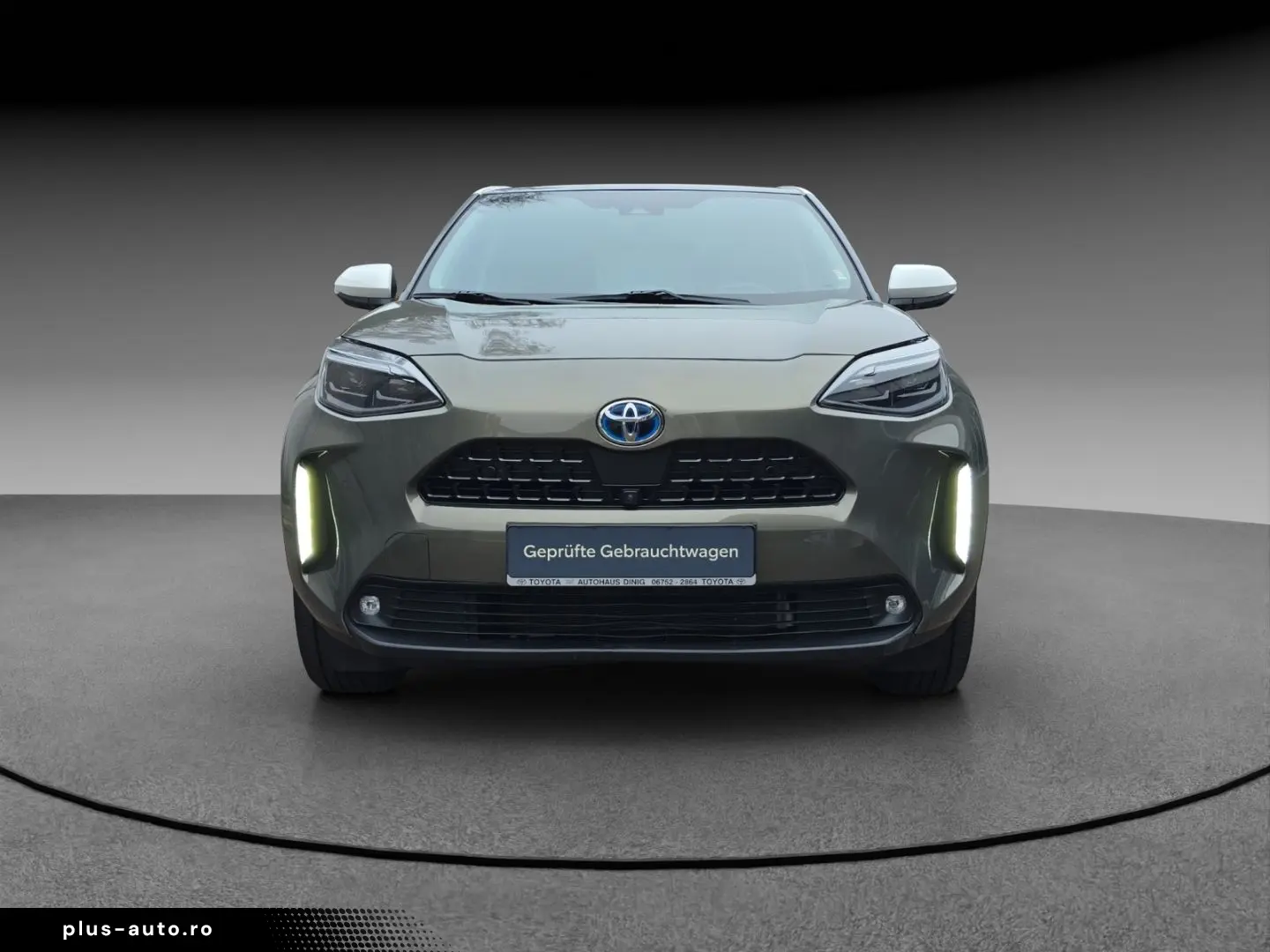 TOYOTA Yaris Cross Hybrid AWD-i Elegant Navi 360 Kamera