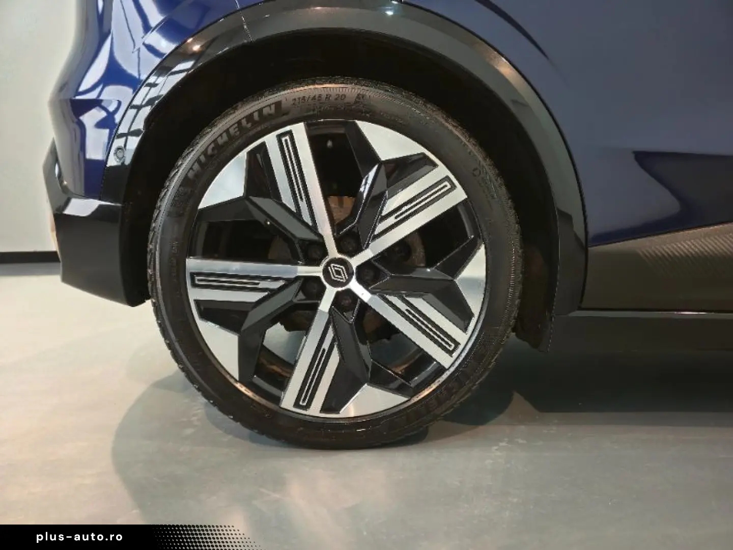 RENAULT MEGANE E-TECH EV60 220cp iconic optimum charge