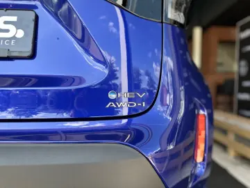 TOYOTA Yaris Cross 1 5-l-VVT-iE Allrad  SOFORT