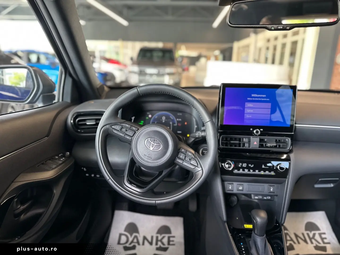 TOYOTA Yaris Cross 1 5-l-VVT-iE Allrad  SOFORT