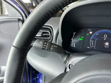 TOYOTA Yaris Cross 1 5-l-VVT-iE Allrad  SOFORT