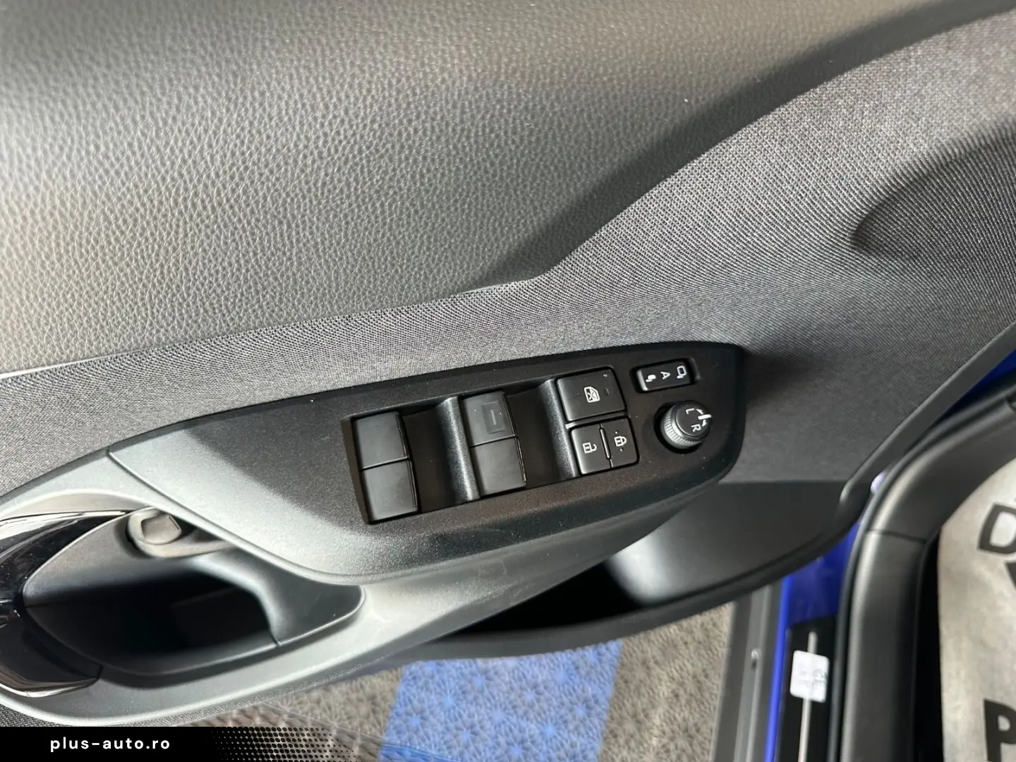 TOYOTA Yaris Cross 1 5-l-VVT-iE Allrad  SOFORT