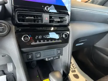 TOYOTA Yaris Cross 1 5-l-VVT-iE Allrad  SOFORT