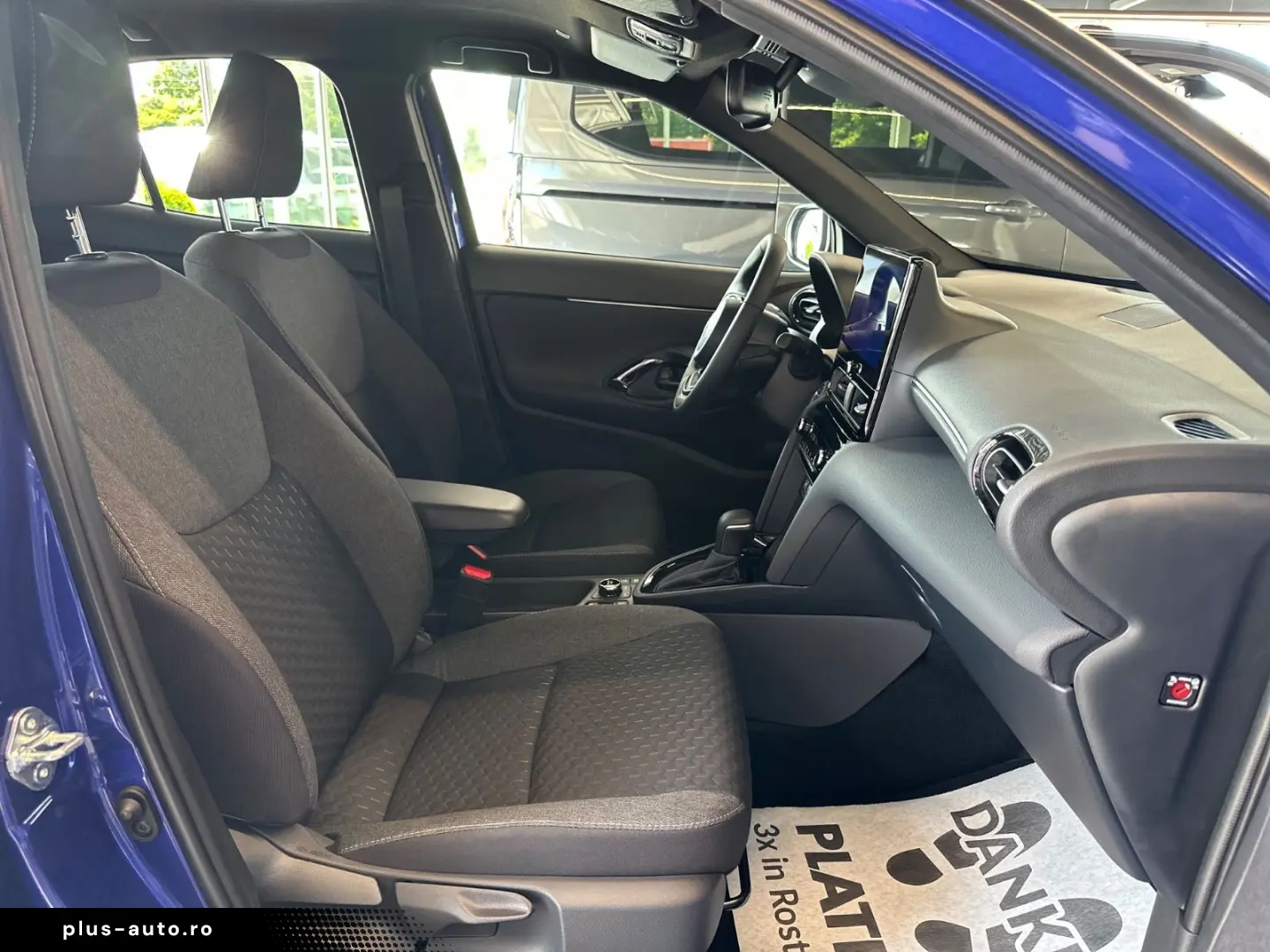 TOYOTA Yaris Cross 1 5-l-VVT-iE Allrad  SOFORT