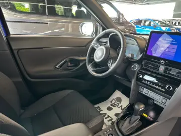 TOYOTA Yaris Cross 1 5-l-VVT-iE Allrad  SOFORT