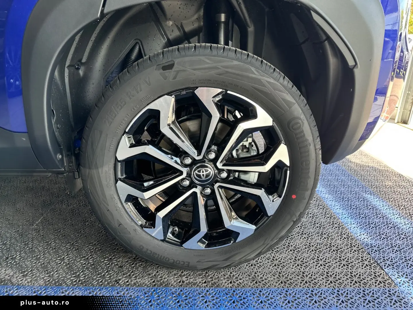 TOYOTA Yaris Cross 1 5-l-VVT-iE Allrad  SOFORT