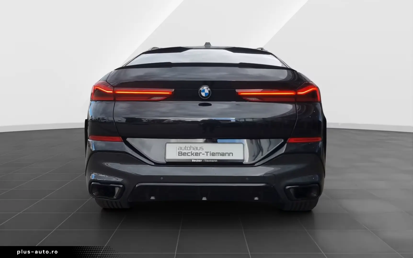 BMW X6 xDrive40d M Sport Pro   AHK