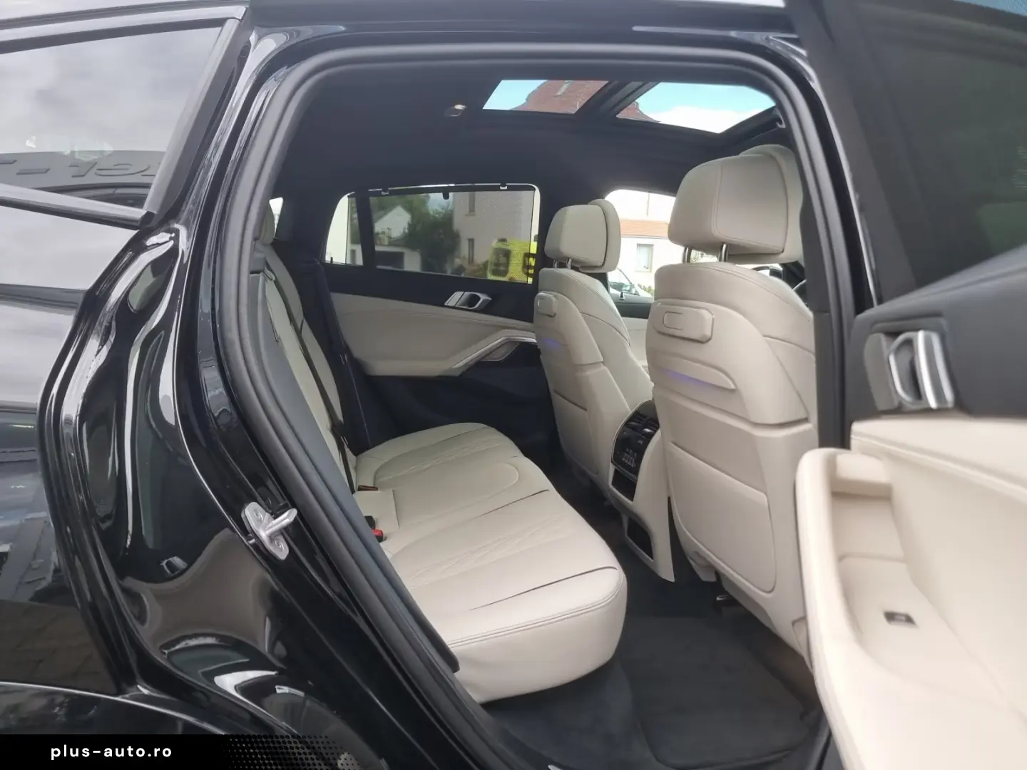 BMW X6 xDrive40d M Sport Pro   AHK