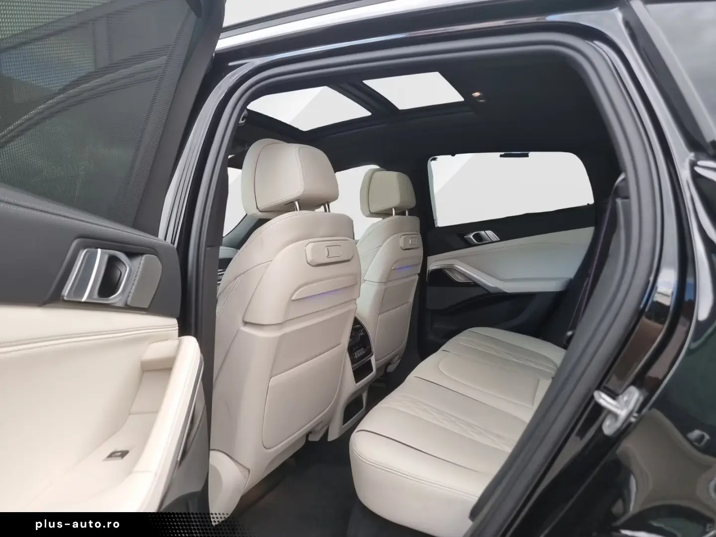 BMW X6 xDrive40d M Sport Pro   AHK