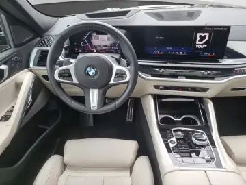 BMW X6 xDrive40d M Sport Pro   AHK