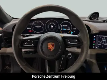 PORSCHE Taycan GTS
