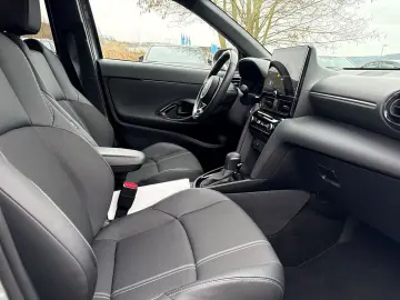 TOYOTA Yaris Cross 1.5 Hybrid Premiere Edition AWD