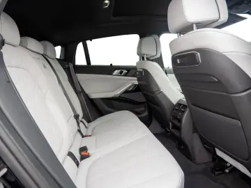 BMW X6 40d M-Sport Pro LUFT PANO-SKY H&K SOFT-CL 22'