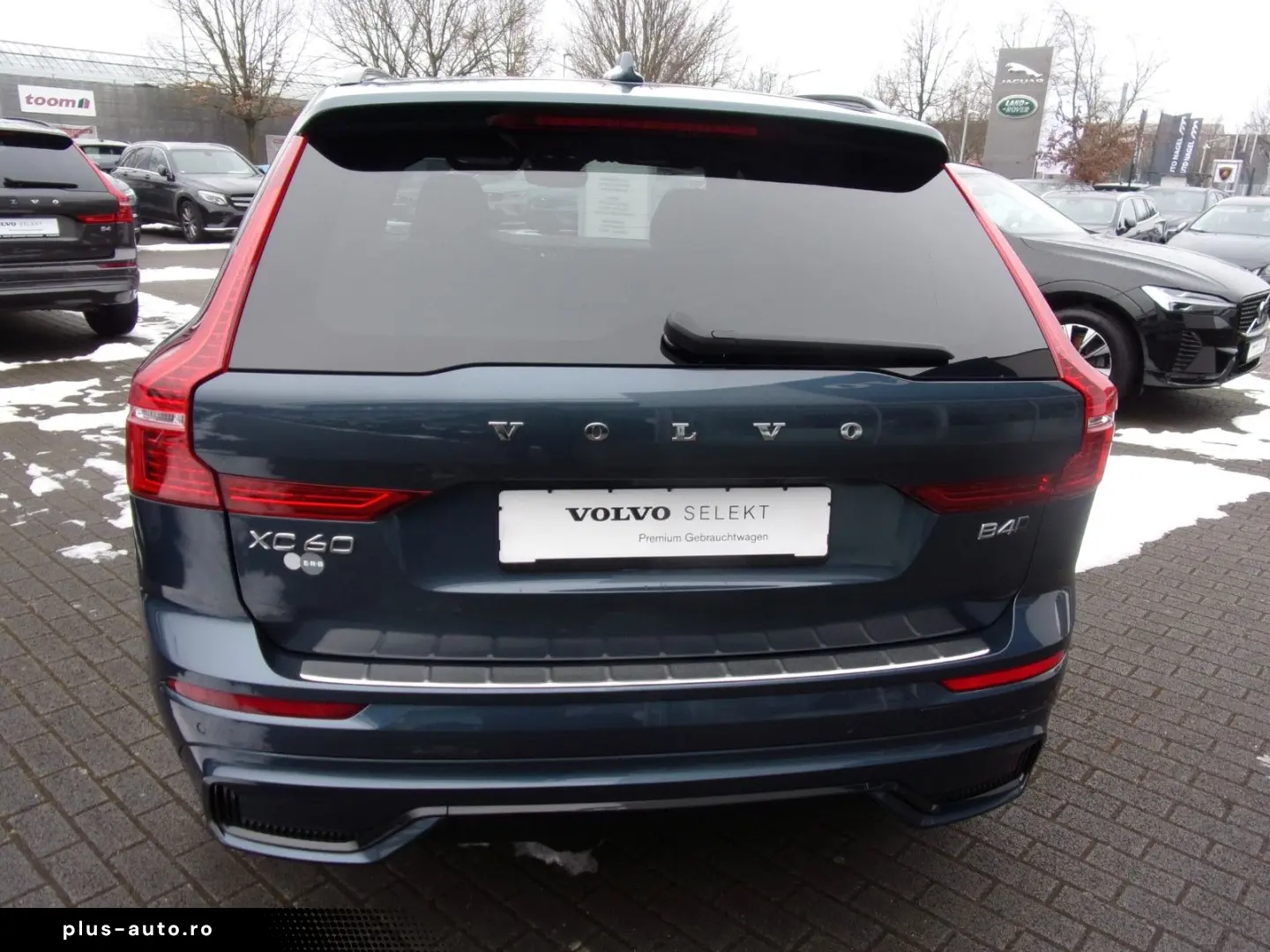 VOLVO XC60 B4 PlusDark AWD Ventilation 360 Panoramic BrownL