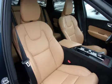 VOLVO XC60 B4 PlusDark AWD Ventilation 360 Panoramic BrownL