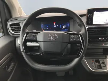 TOYOTA Proace 2 0l-D-4D L2 Verso Team D  HUD CAM SHZ PD