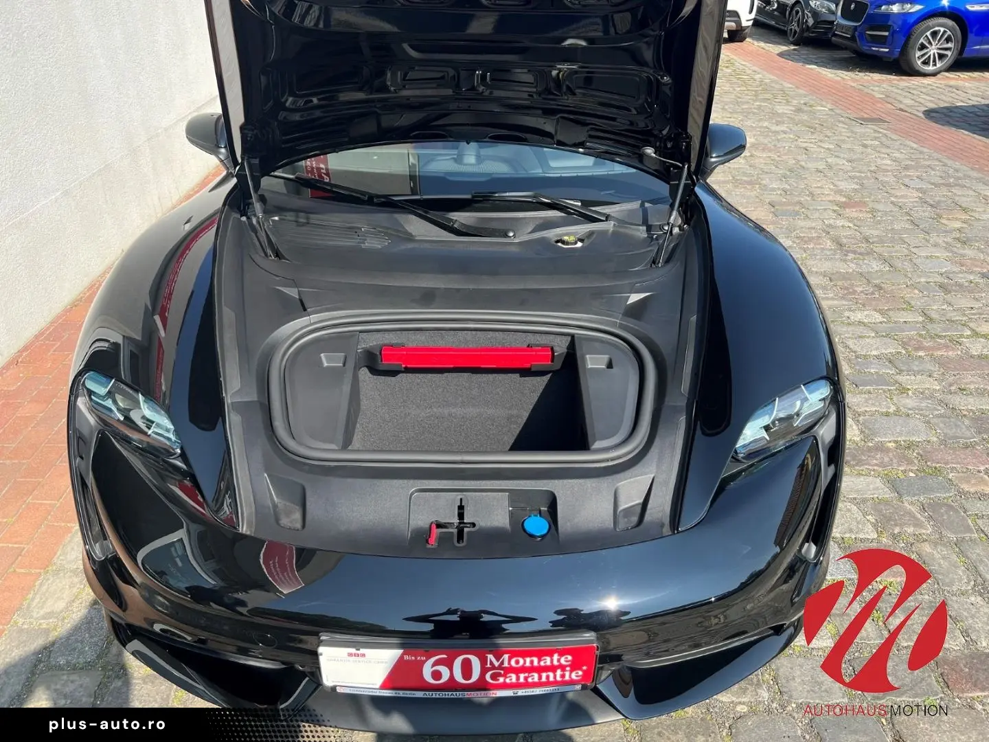 PORSCHE Taycan Turbo